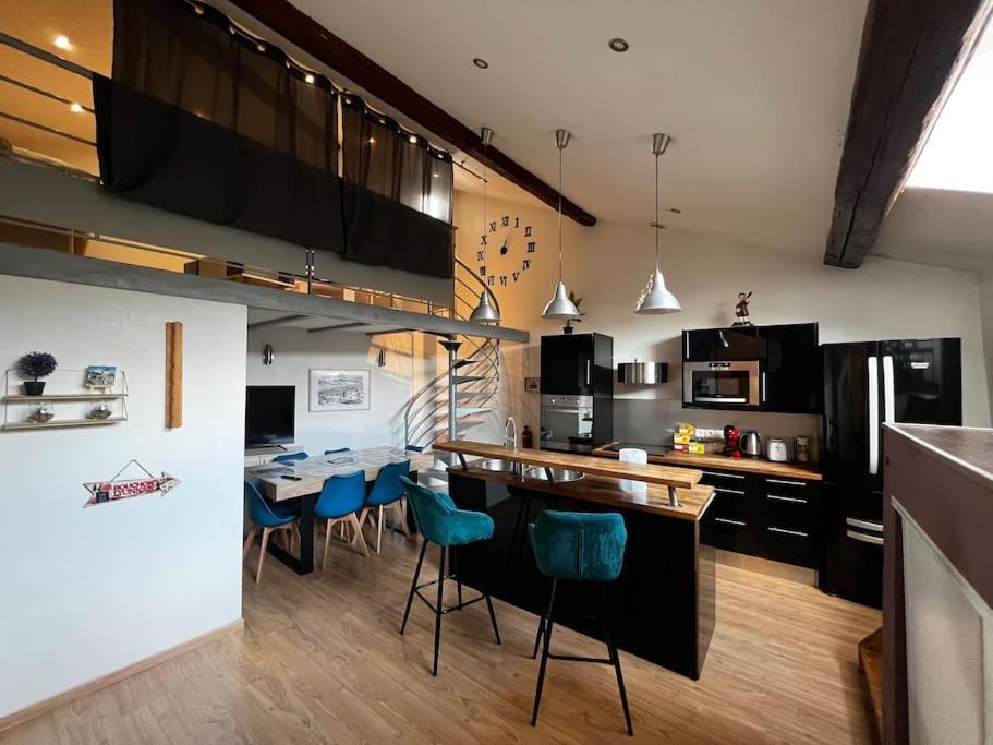 Apartamento Pepite Rare 8 Personnes Au Coeur Battant Du Vieux Lyon Exterior foto